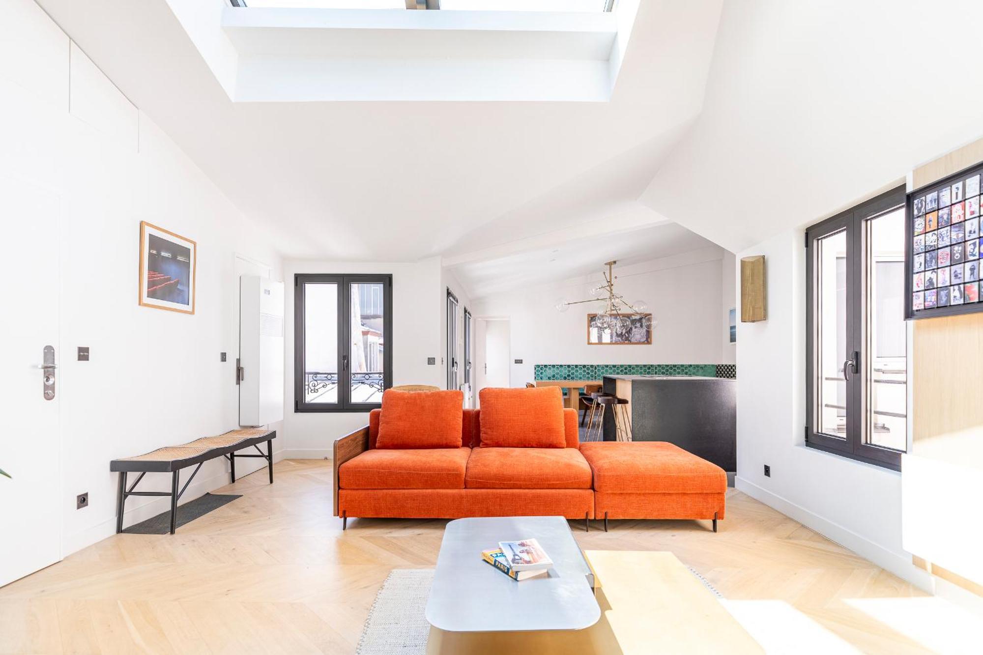 Luxury Flat With Ac 